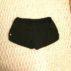 Lululemon 2.5 Low-Rise Speed Up Shorts